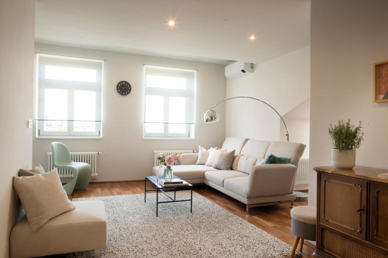 Luxury Penthouse Apartment Praga Zewnętrze zdjęcie